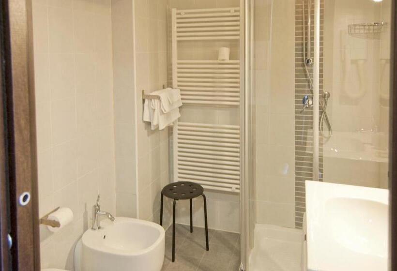 ホテル Leon Bianco