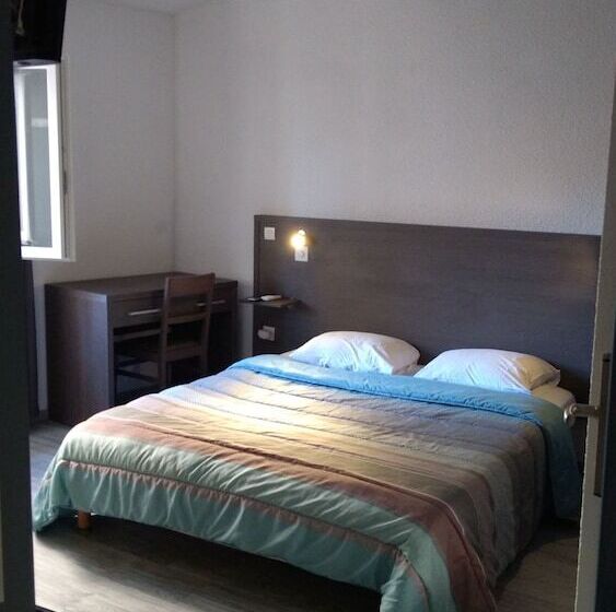 酒店 Mauguio Center