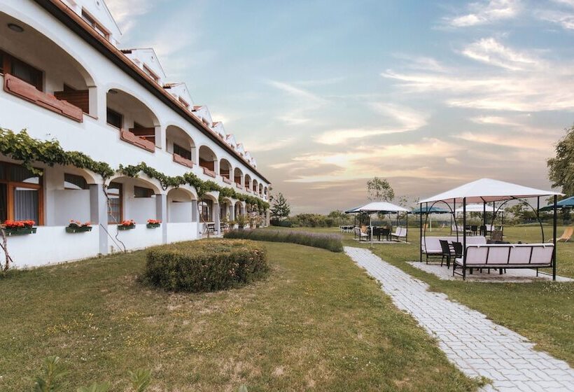 Отель Mörbischerhof