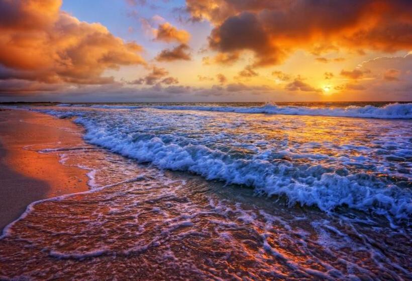 هتل Ocean View Happy Hill