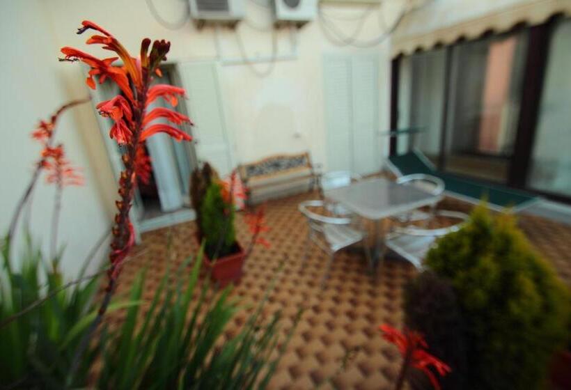 בית מלון כפרי Paradiso Della Zagara