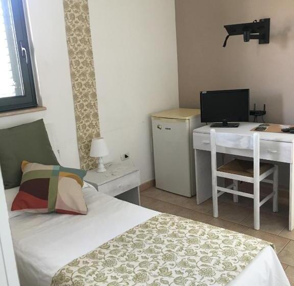 בית מלון כפרי Paradiso Della Zagara