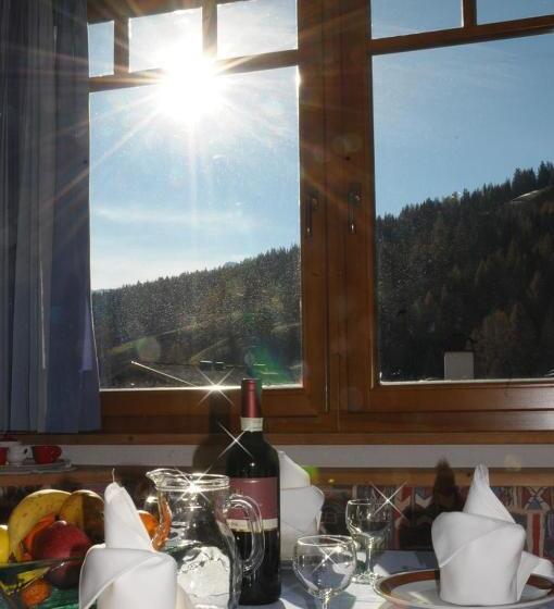 בית מלון כפרי Residence Vajolet San Cassiano