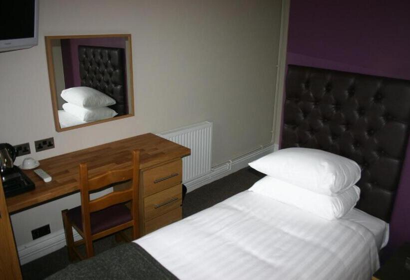 בית מלון כפרי Station