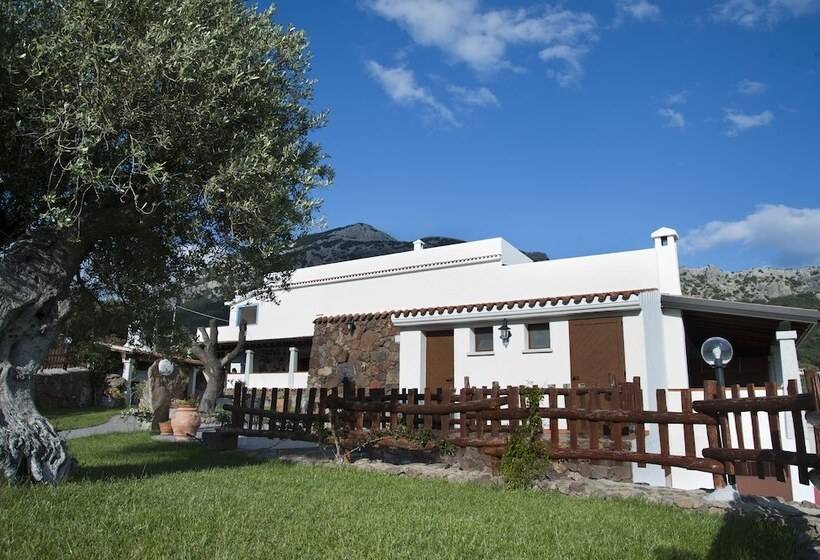 فندق Turismo Rurale Belvedere Pradonos