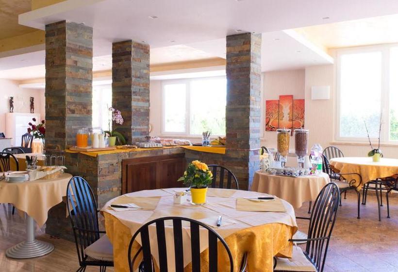 בית מלון כפרי Villa Aurora