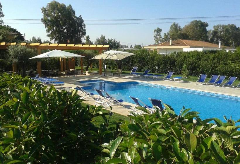 בית מלון כפרי Villa Aurora