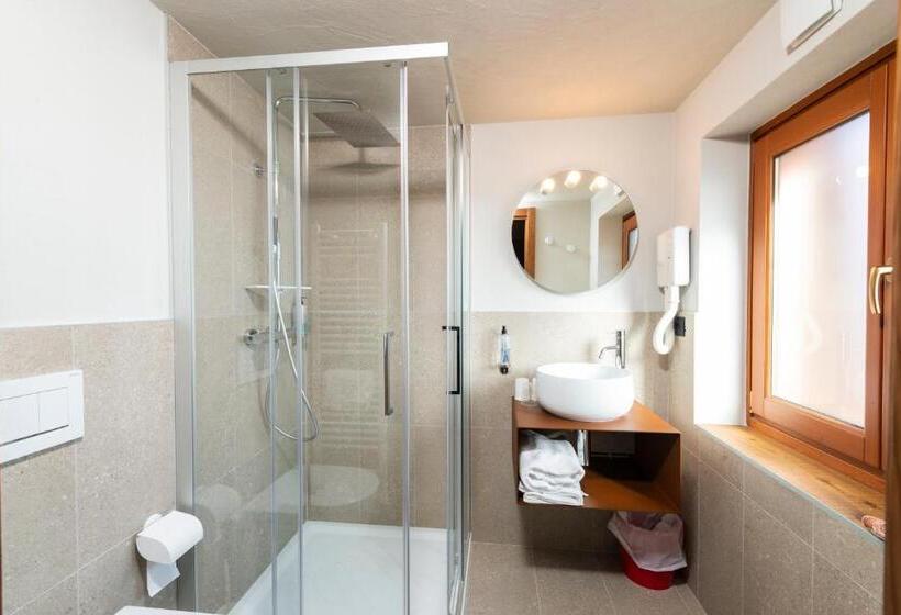 בית מלון כפרי Zerbion