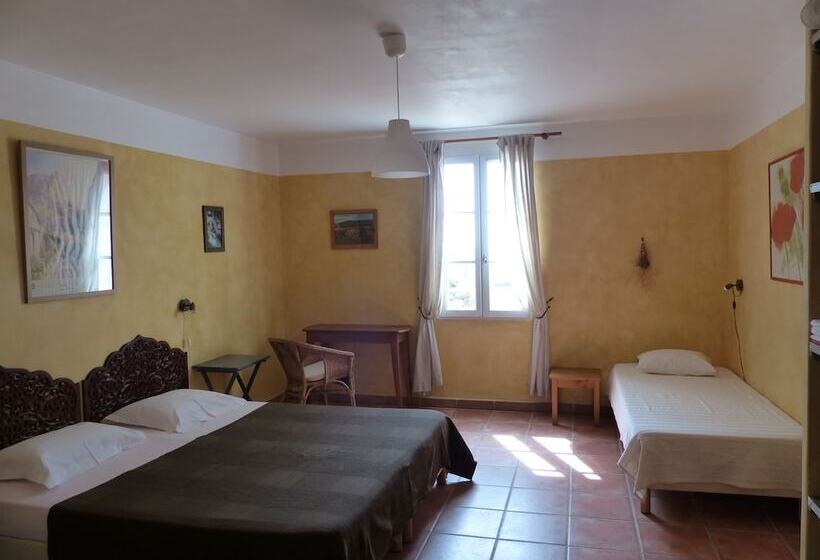 La Ferme Du Petit Ségriès Bed And Breakfast