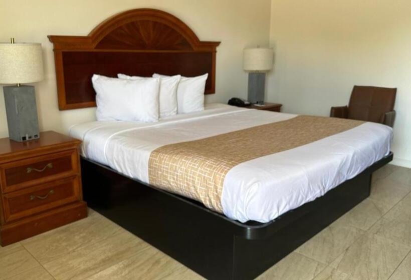 מוטל Carom Inn Denham Springs  Baton Rouge