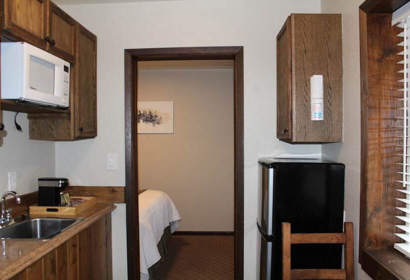 فندق على الطريق The Evergreen