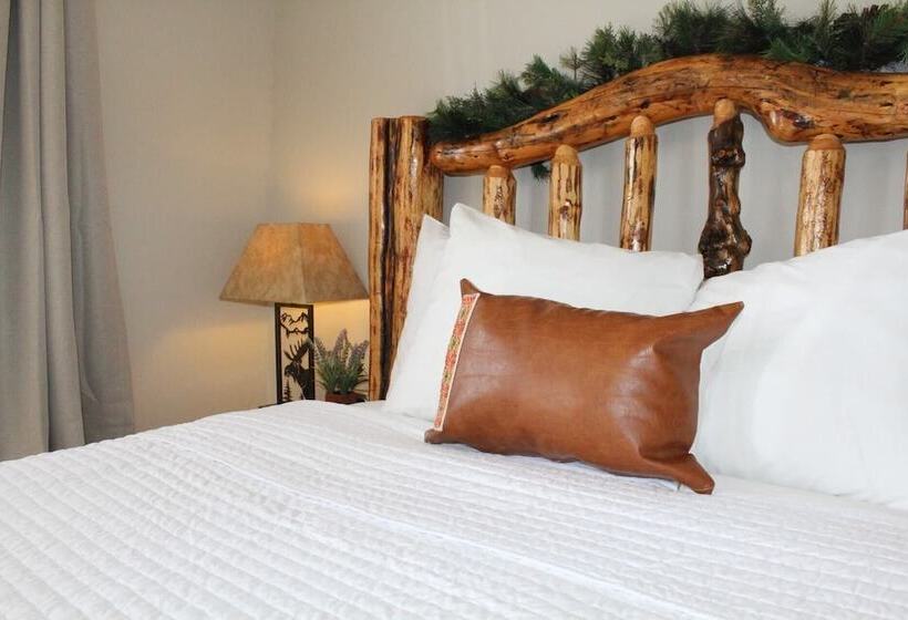 فندق على الطريق The Evergreen