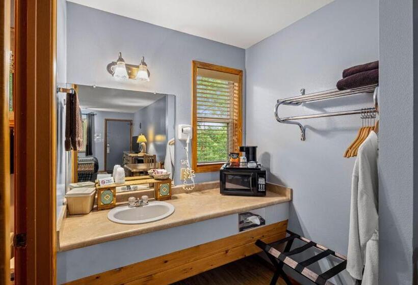 فندق على الطريق The Lookout Lodge