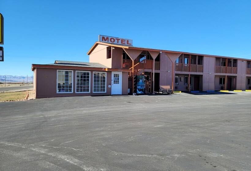 فندق على الطريق Travel Inn