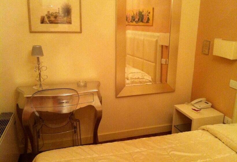 Oro Rosso Hotel Ristorante