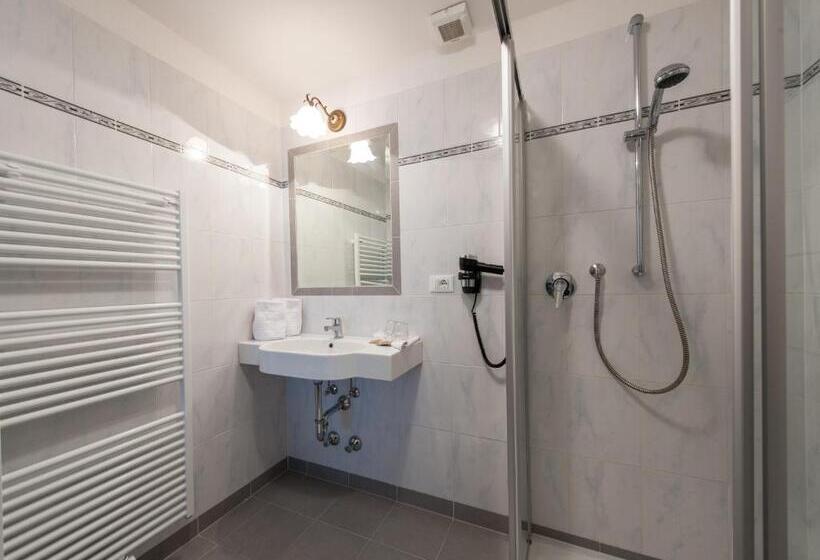 Palmengarten Hotel Gstör