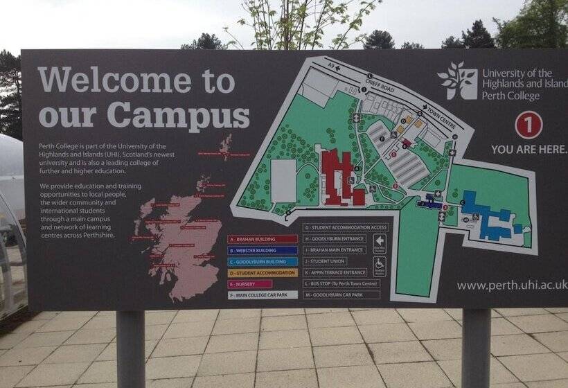 Perth Youth Hostel And Apartments