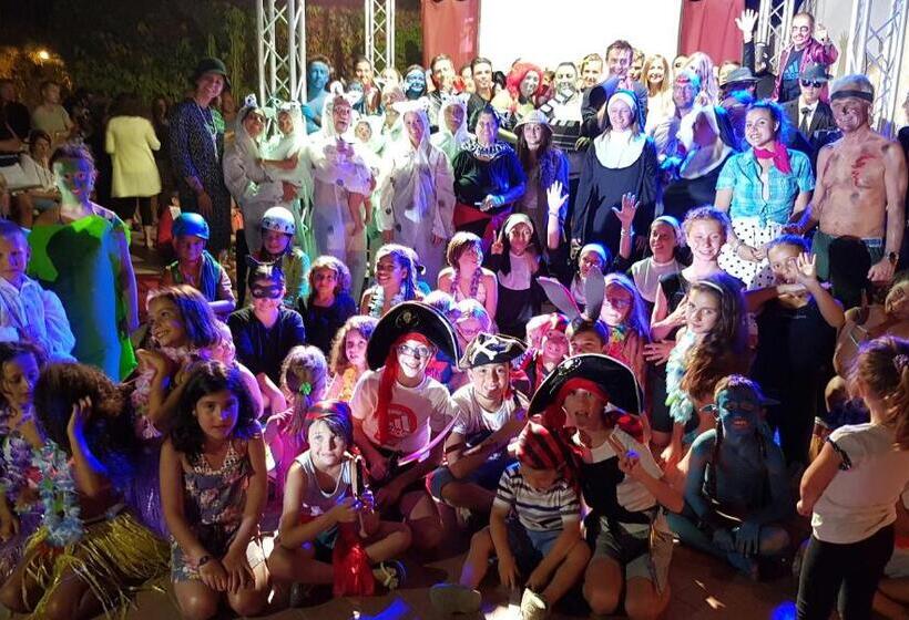 레지던스 Il Villaggio Di Giuele