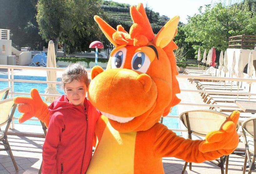 레지던스 Il Villaggio Di Giuele