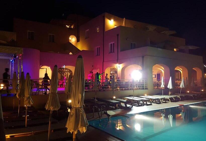 레지던스 Il Villaggio Di Giuele