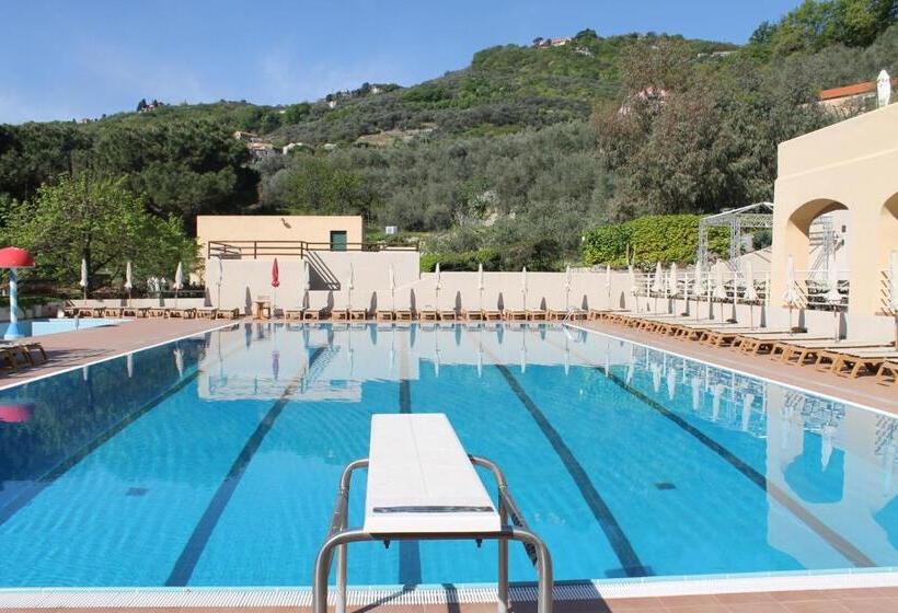 레지던스 Il Villaggio Di Giuele