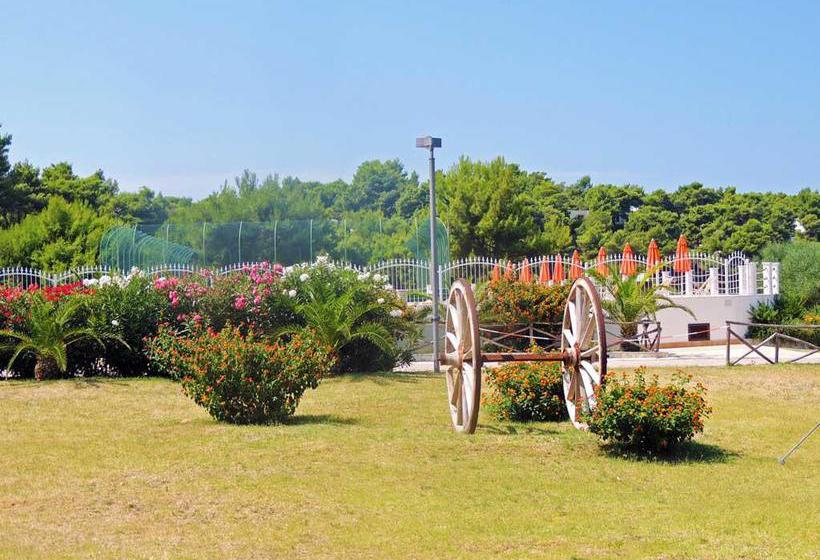 استراحتگاه Crovatico Club Vacanze