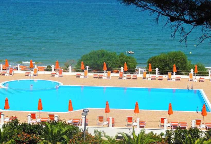 استراحتگاه Crovatico Club Vacanze