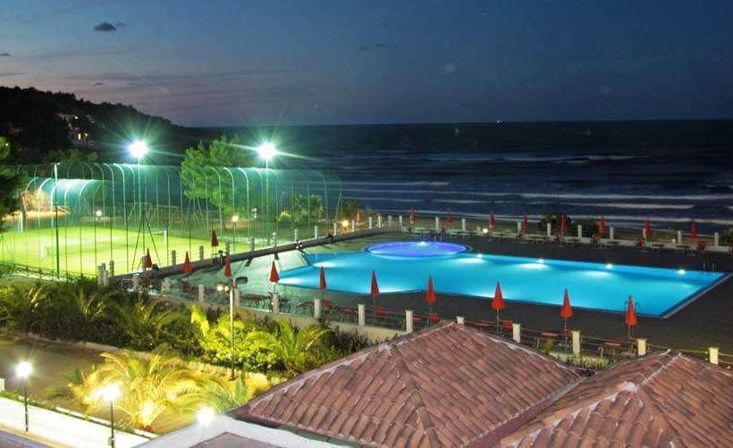 استراحتگاه Crovatico Club Vacanze