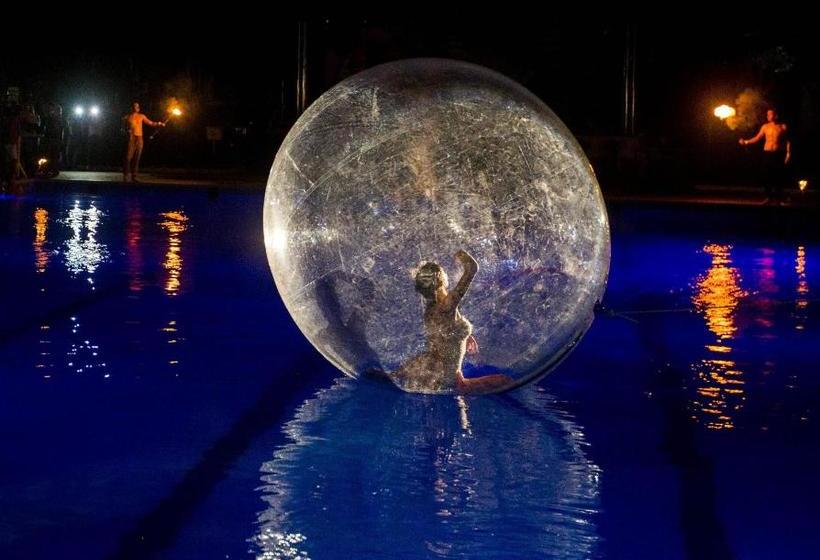 منتجع Villaggio Marbella Club