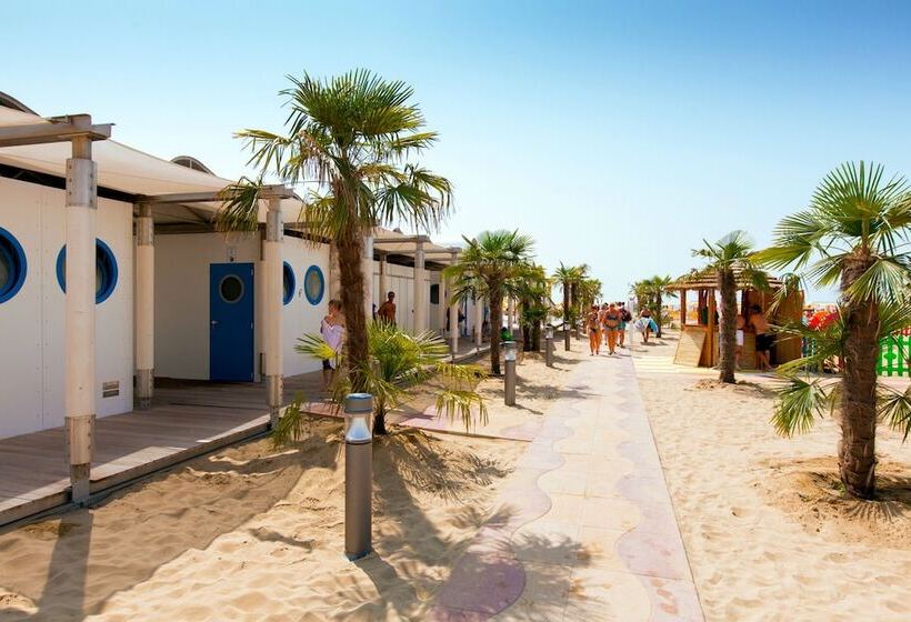 리조트 Villaggio Turistico Internazionale