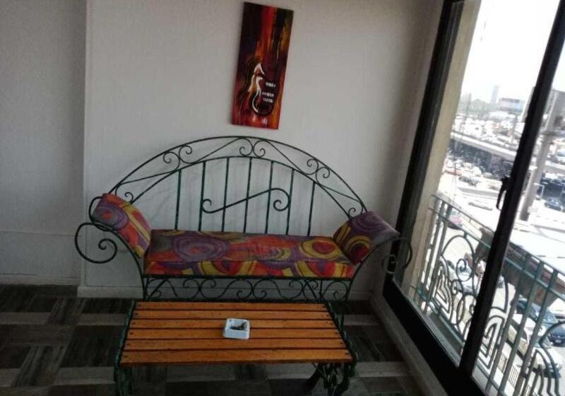 هاستل Invitation