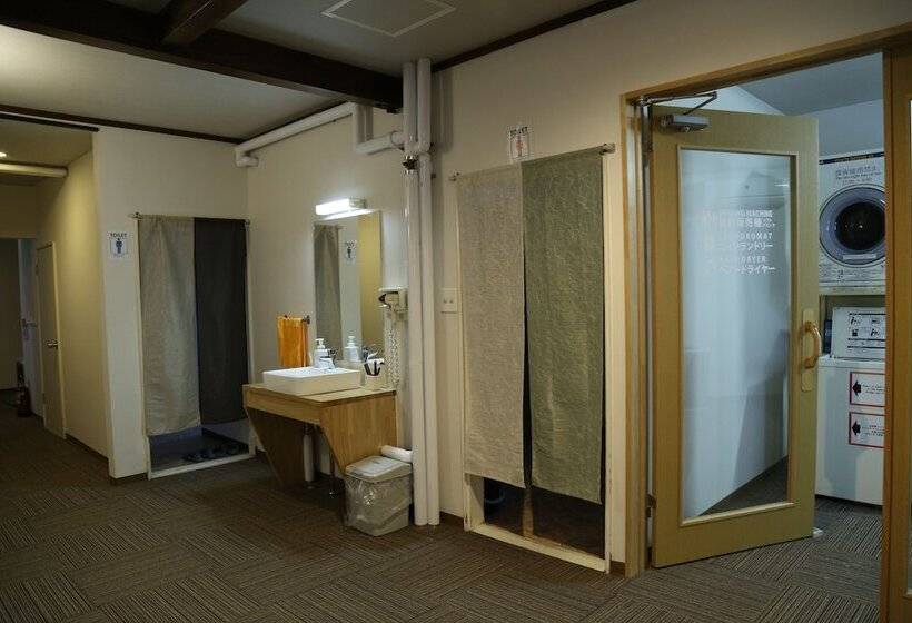 مبيت وإفطار Chalet Burlap Furanui