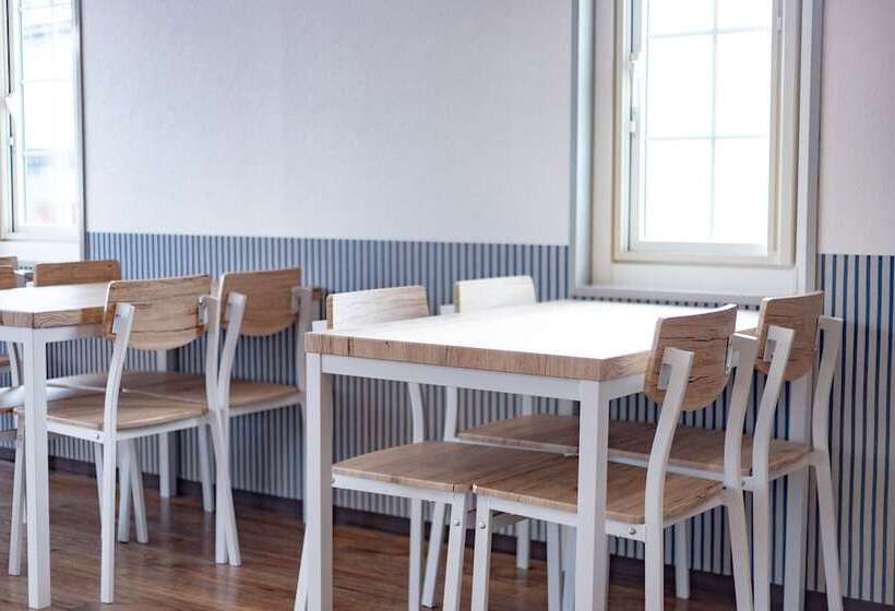 مبيت وإفطار Chalet Burlap Furanui