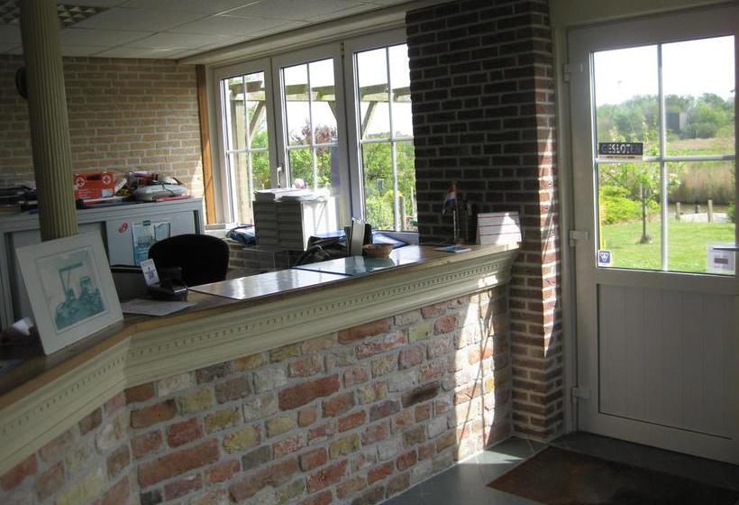 Bed And Breakfast De Zeehoeve