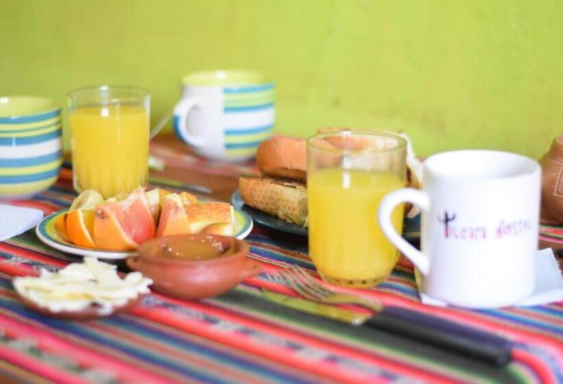 ベッドアンドブレックファースト Tilcara Hostel