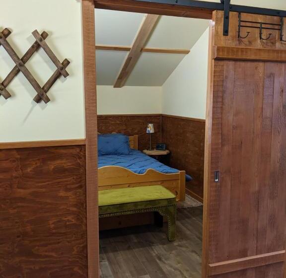 مبيت وإفطار Tschurtschenthaler Lodge