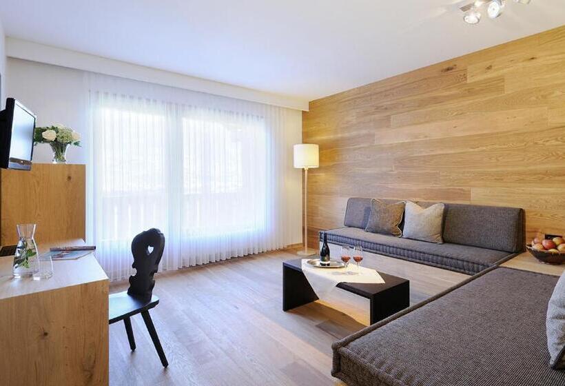 Bio & Wellnesshotel Pazeider   Healing Garden Above Meran