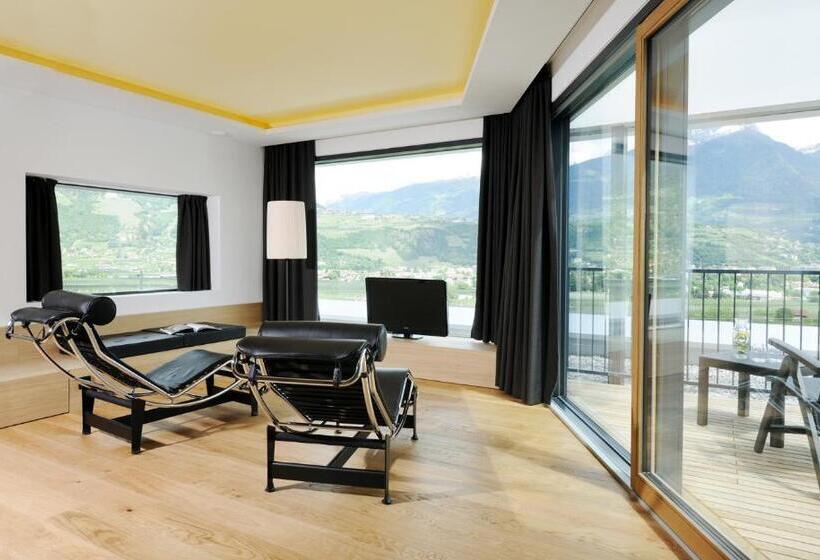 Bio & Wellnesshotel Pazeider   Healing Garden Above Meran