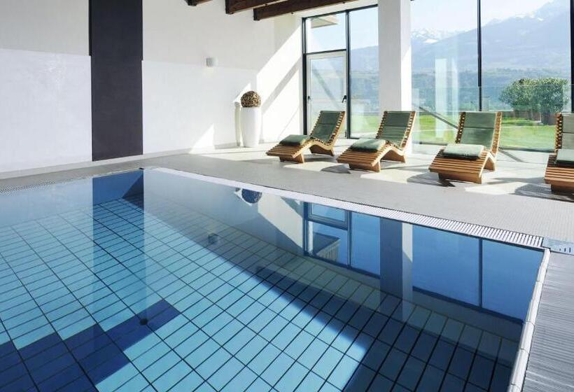 Bio & Wellnesshotel Pazeider   Healing Garden Above Meran