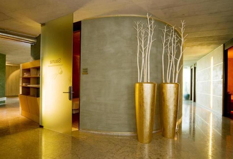 Bio & Wellnesshotel Pazeider   Healing Garden Above Meran