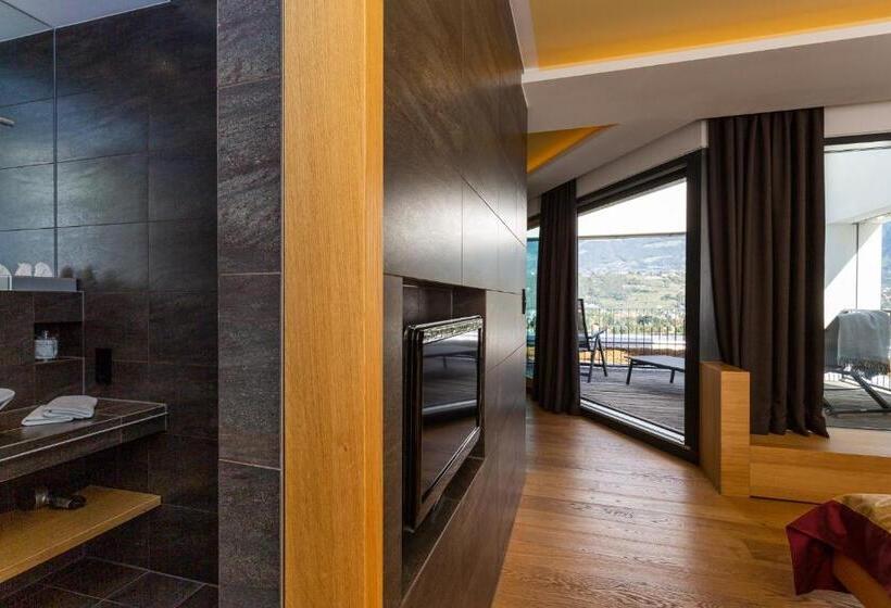 Bio & Wellnesshotel Pazeider   Healing Garden Above Meran