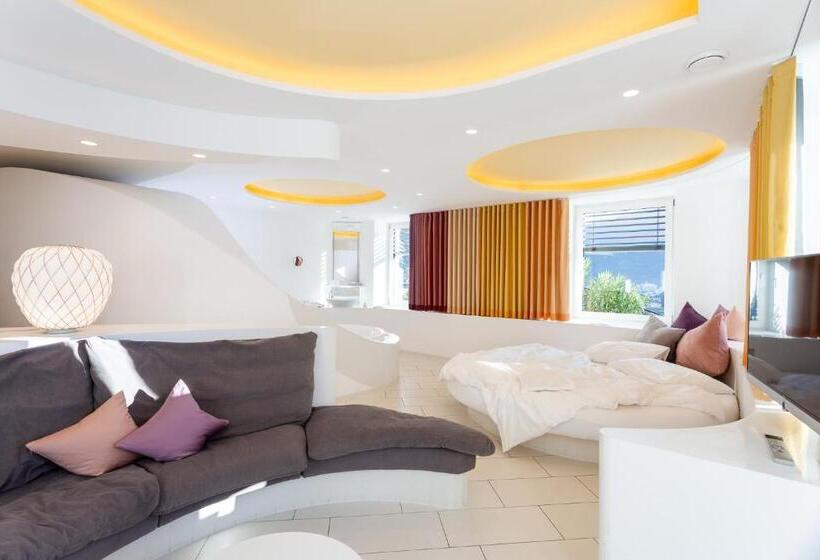 Bio & Wellnesshotel Pazeider   Healing Garden Above Meran