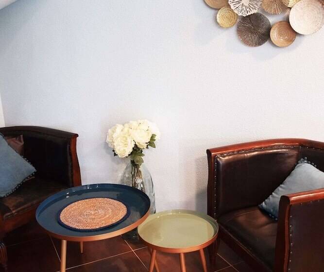 Brit Hotel Confort La Tour Blanche