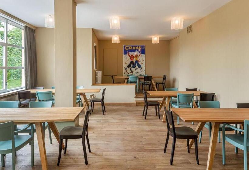 Cransmontana Youth Hostel