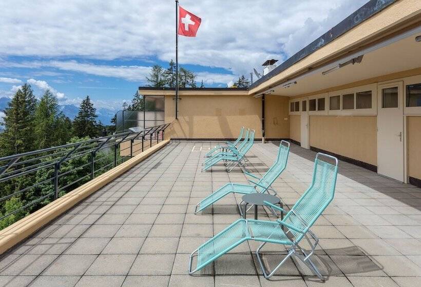 Cransmontana Youth Hostel