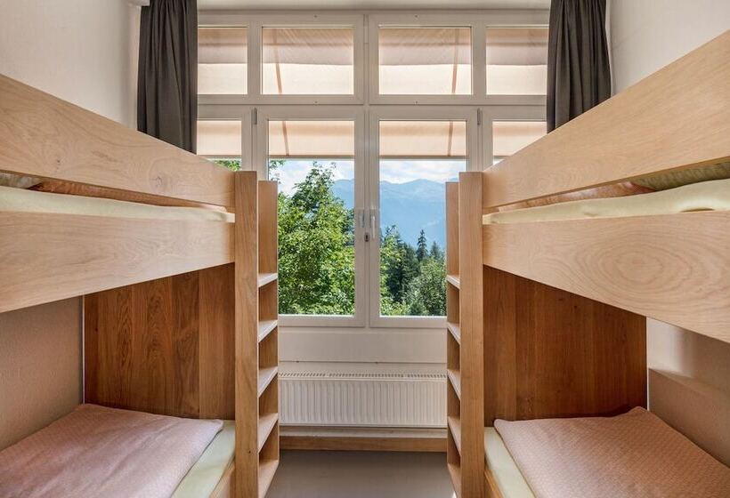 Cransmontana Youth Hostel