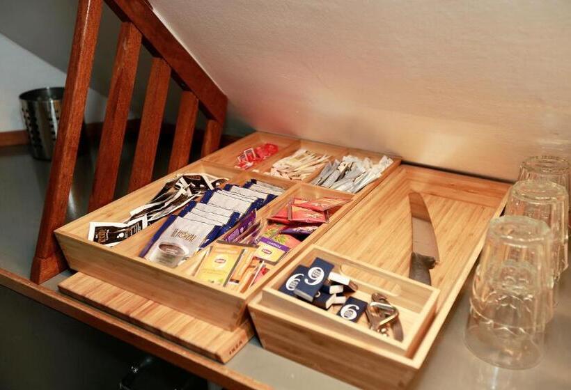 ホテル 9 Små Hjem