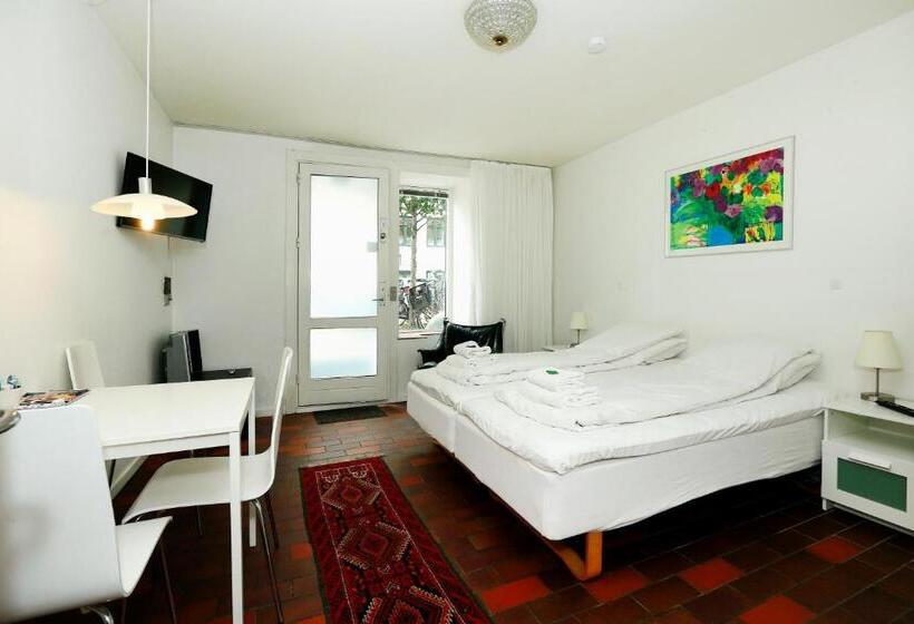 ホテル 9 Små Hjem