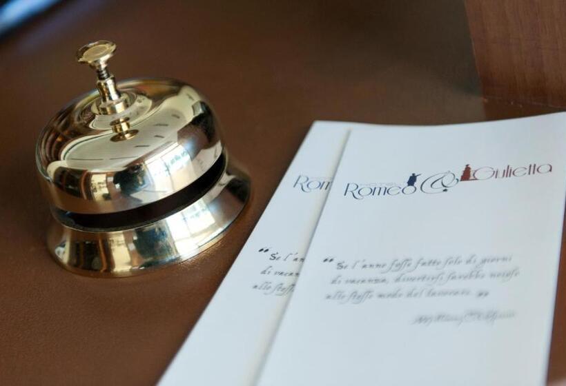 호텔 Albergo Marsari