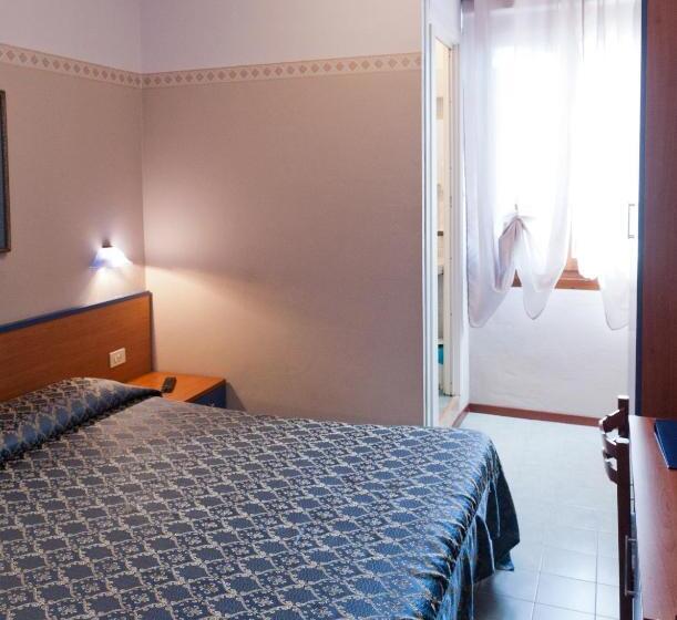 호텔 Albergo Marsari